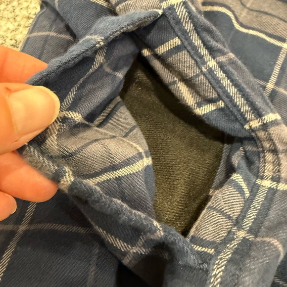 Carhartt Gray Hooded Blue Plaid Shirt - Picture 7 of 8
